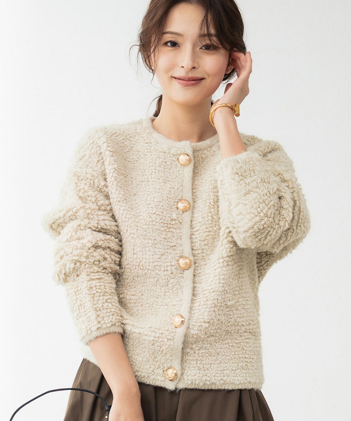 身長：170cm　着用サイズ：FREE　B：86 / W：61 / H：87
