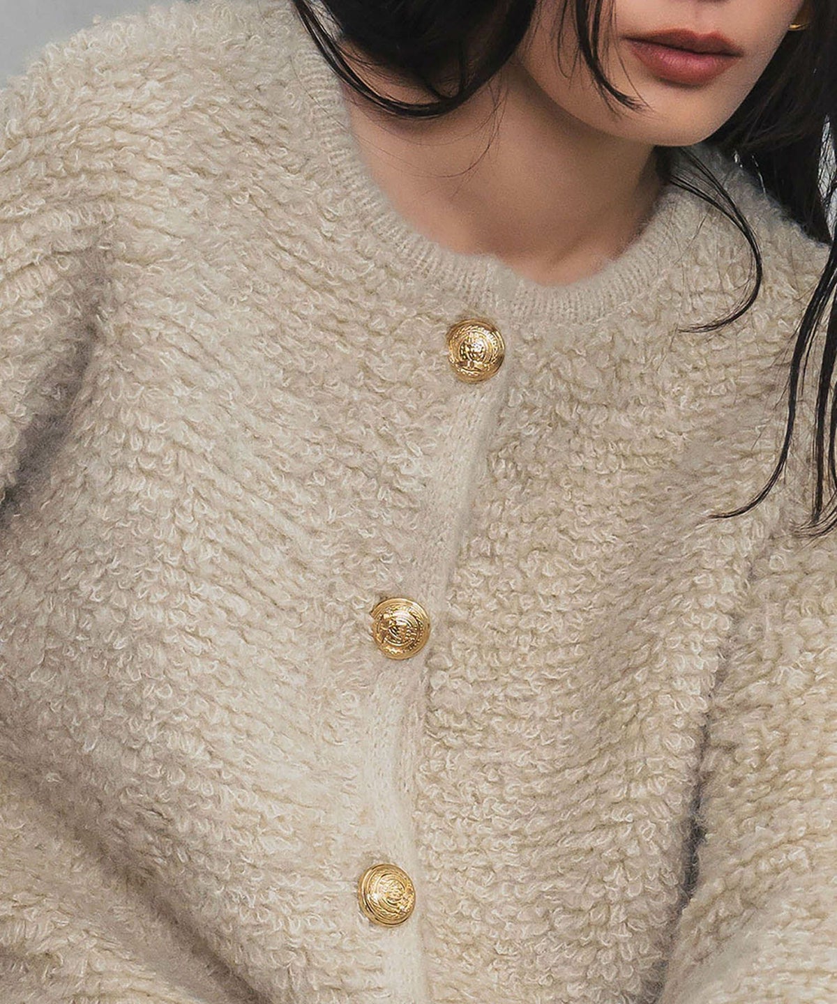 身長：168cm　着用サイズ：FREE　B：75 / W：60 / H：87