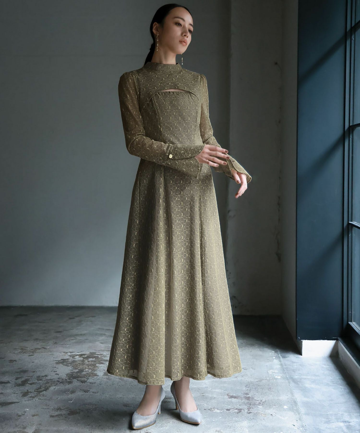MESHKI オープンバック　ドレス　ウェディング　パーティー　ロングドレス 結婚式・お呼ばれ対応 | バックオープンワンピースドレス - パーティー