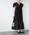 身長：165cm　着用サイズ：FREE　B：72 / W：57 / H：84