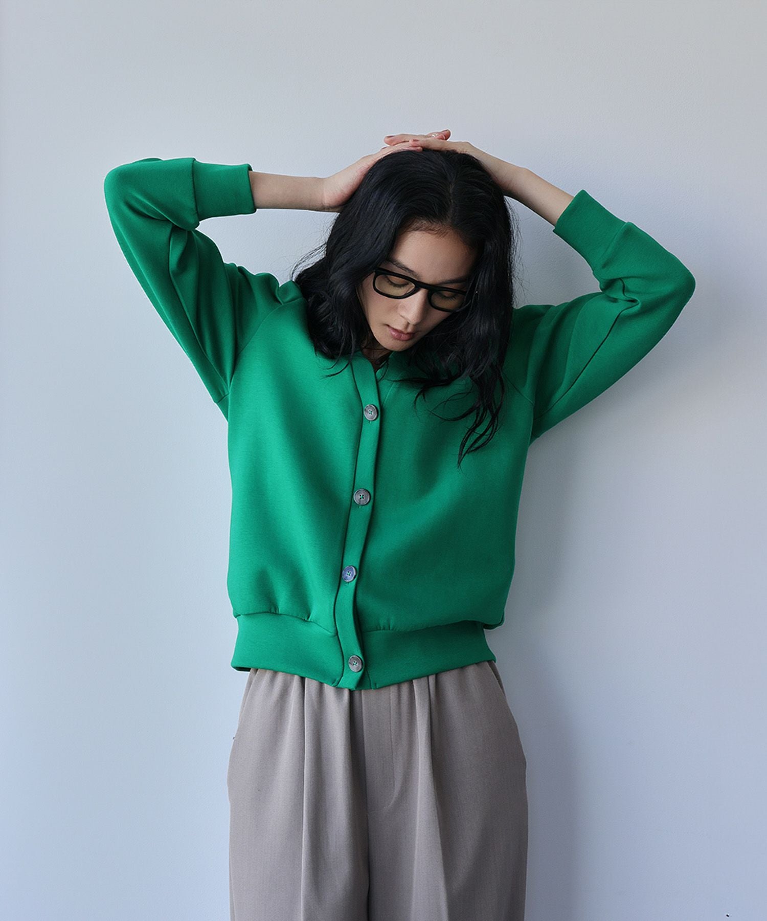 美品✨Drawer ドゥロワー　7Gショルダーギャザーカーディガン　緑　1サイズ 美品✨Drawer ドゥロワー 7Gショルダーギャザーカーディガン 緑 1