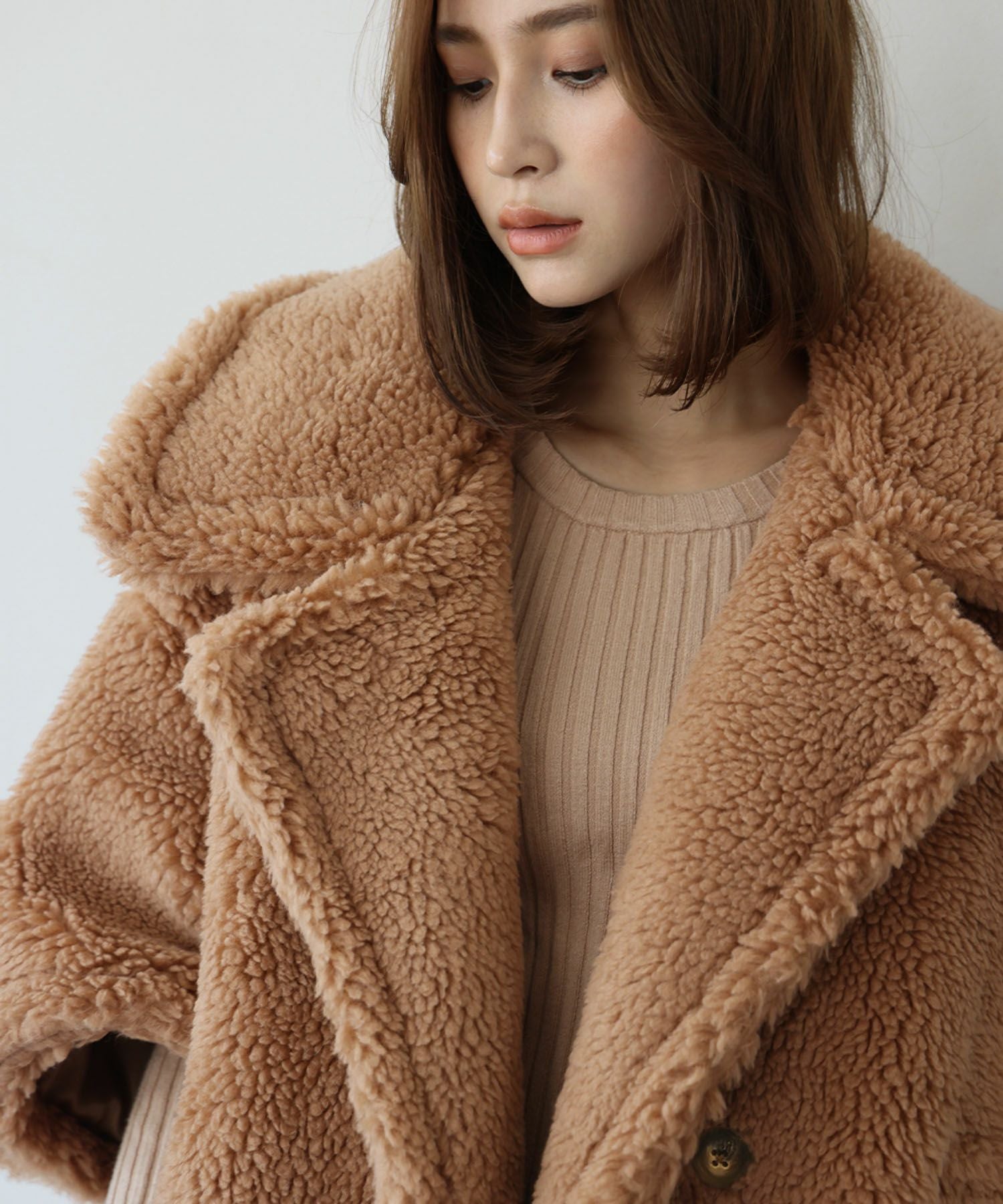 デイリー・カジュアル対応 | ビッグカラーミドル丈ボアコート