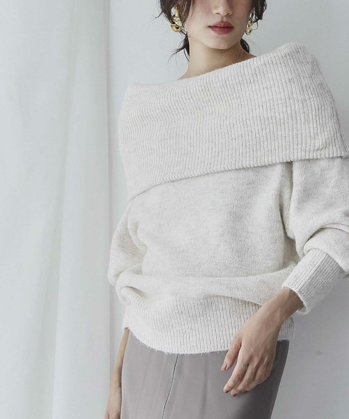 身長：165cm　着用サイズ：FREE　B：77 / W：57 / H：79