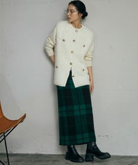 身長：168cm　着用サイズ：FREE（LONG）　B：81 / W：60 / H：89