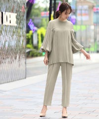 身長：167cm　着用サイズ：Mサイズ　B：80 / W：57 / H：83