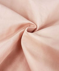 身長：164cm　着用サイズ：FREE　B：79.5 / W：58 / H：82.5