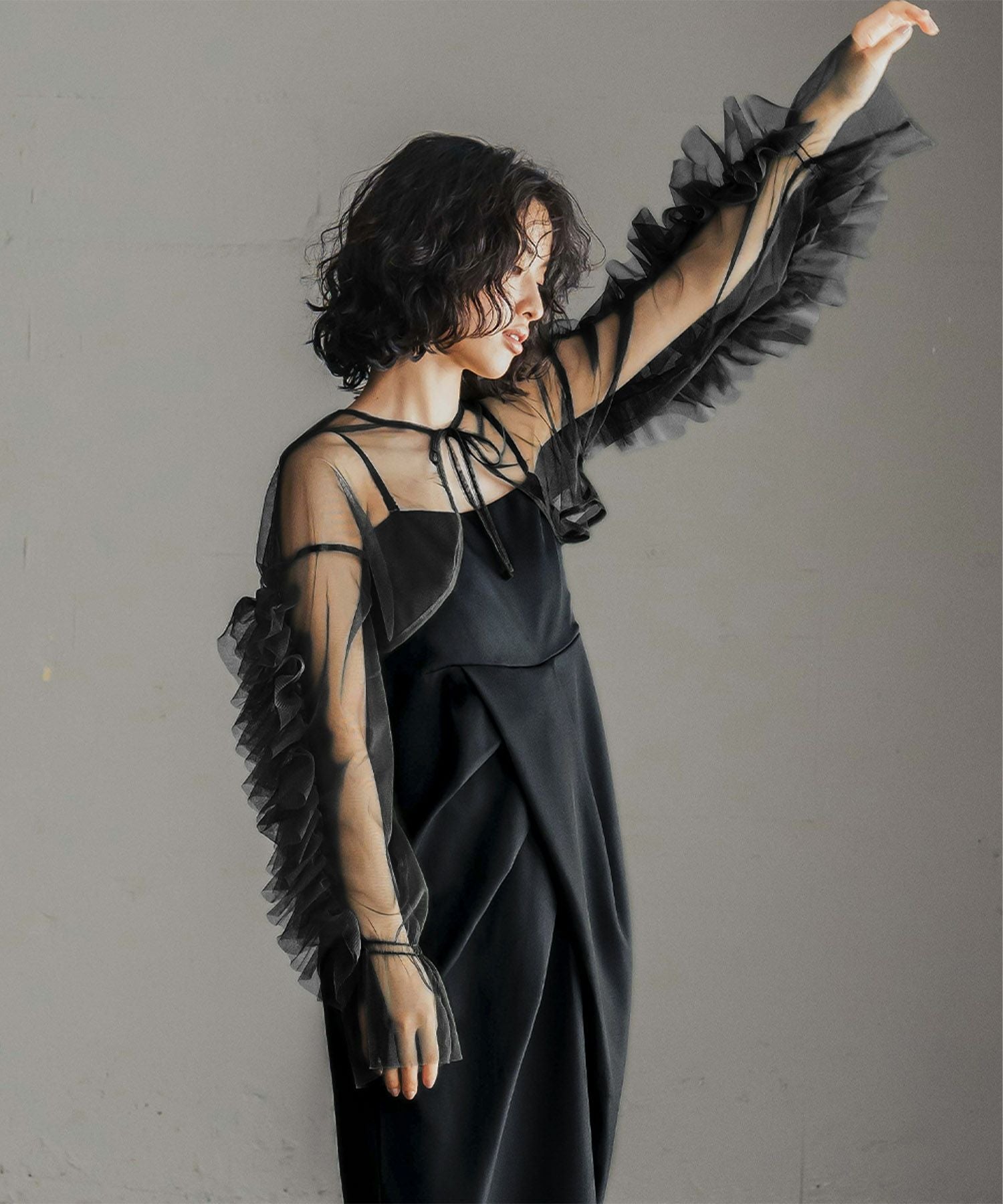 結婚式・お呼ばれ対応 | チュールフリルスリーブショート丈ボレロ