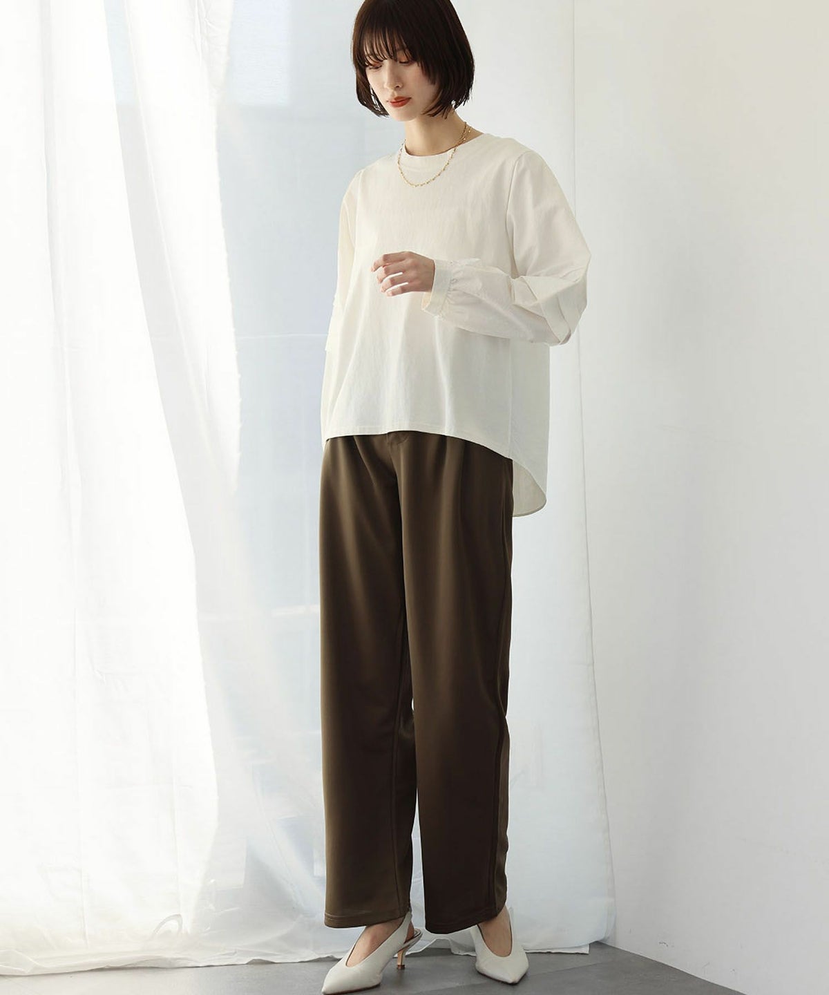 身長：166cm　着用サイズ：FREE　B：72 / W：59 / H：82