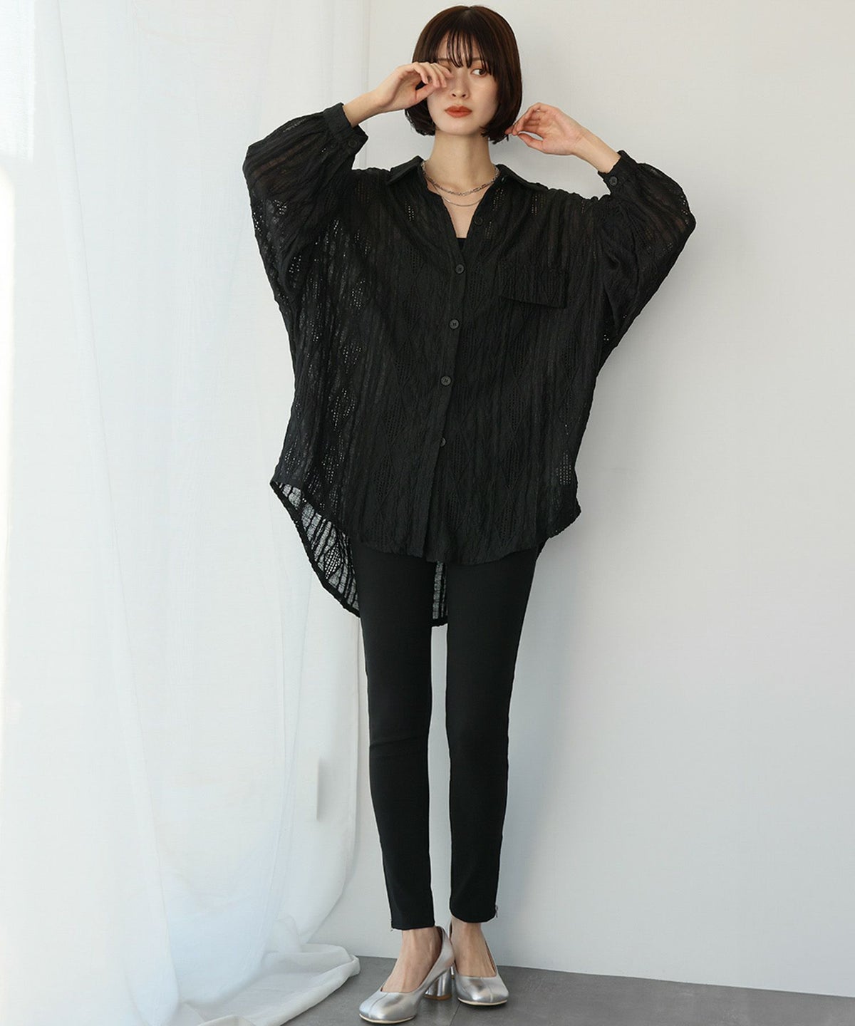 身長：166cm　着用サイズ：FREE　B：72 / W：59 / H：82