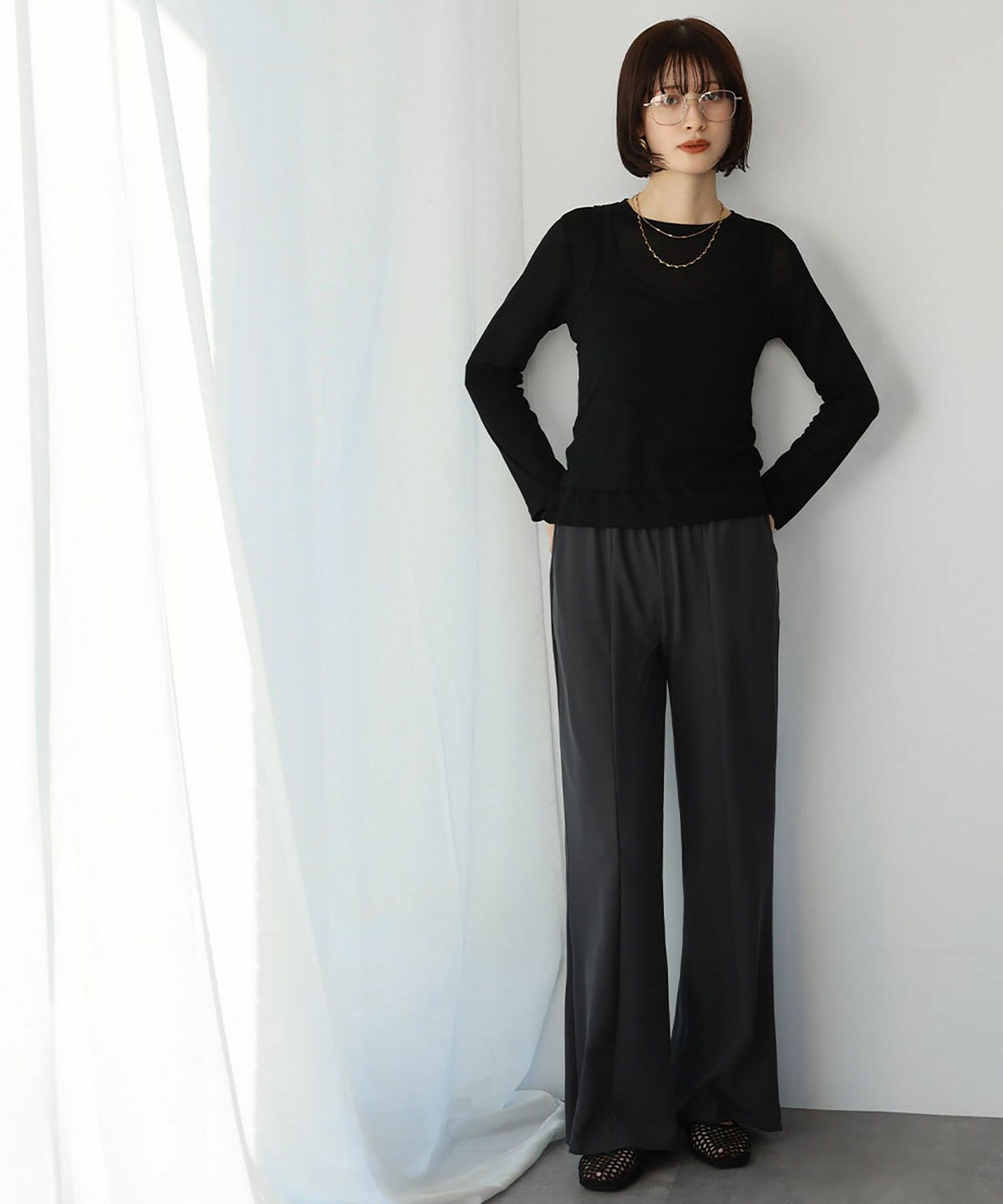 身長：166cm　着用サイズ：FREE　B：72 / W：59 / H：82
