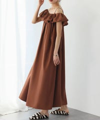 身長：165cm　着用サイズ：FREE　B：77 / W：57 / H：79