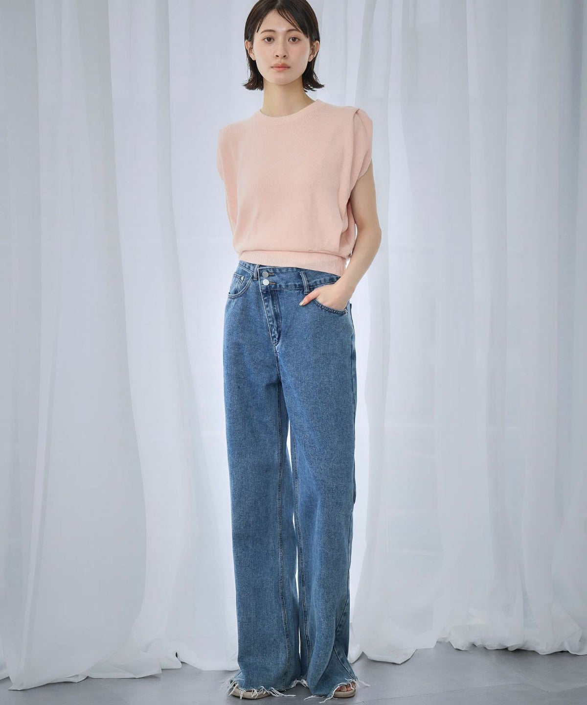 身長：166cm　着用サイズ：FREE　B：72 / W：59 / H：82