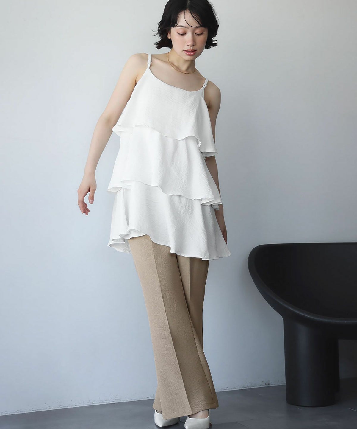身長：157cm　着用サイズ：FREE　B：82 / W：63 / H：87