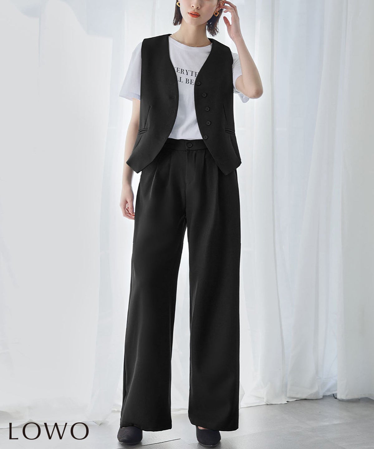 身長：166cm　着用サイズ：FREE　B：72 / W：59 / H：82