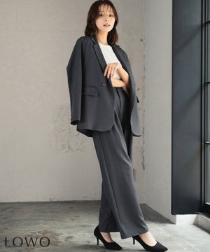 身長：170cm　着用サイズ：Mサイズ　B：86 / W：61 / H：87