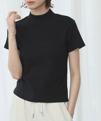 身長：166cm　着用サイズ：FREE　B：72 / W：59 / H：82