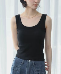身長：166cm　着用サイズ：FREE　B：72 / W：59 / H：82
