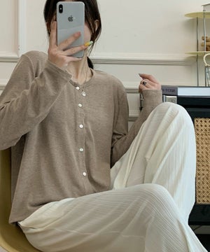 グレージュ