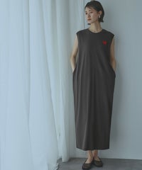 身長：166cm　着用サイズ：FREE　B：72 / W：59 / H：82