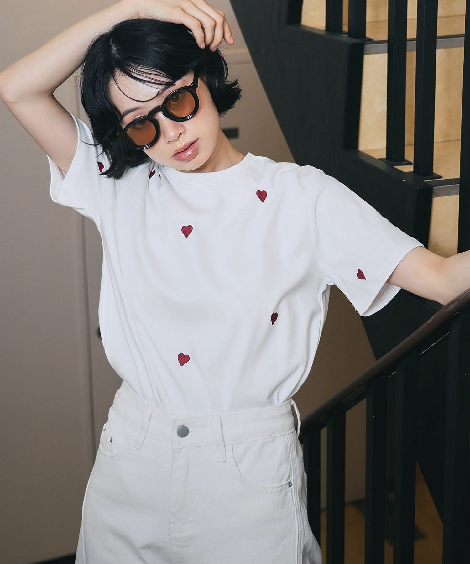 【未使用】JUSGLITTY ハート刺繍半袖カーデ デイリー・カジュアル対応 | ハート刺繍Tシャツ - パーティードレス