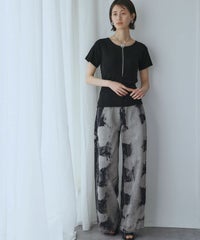 身長：166cm　着用サイズ：FREE　B：72 / W：59 / H：82