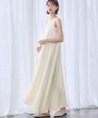 身長：166cm　着用サイズ：FREE　B：72 / W：59 / H：82