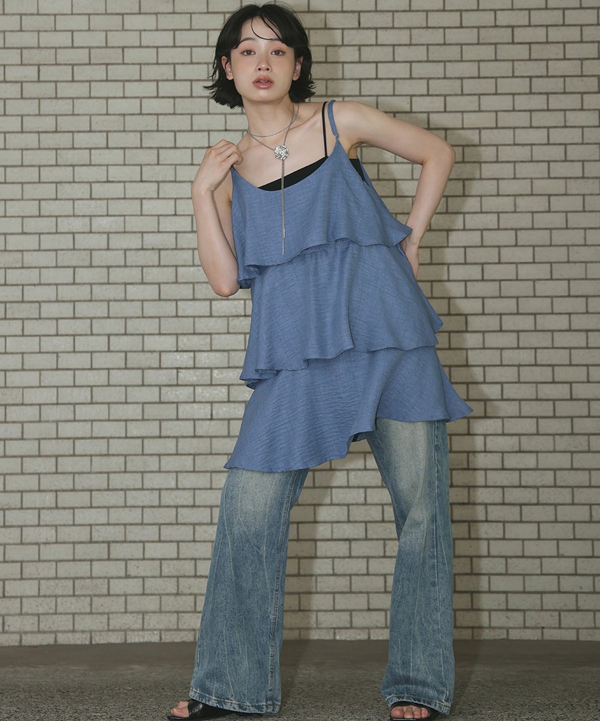 身長：157cm　着用サイズ：FREE　B：82 / W：63 / H：87