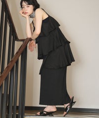 身長：157cm　着用サイズ：FREE　B：82 / W：63 / H：87