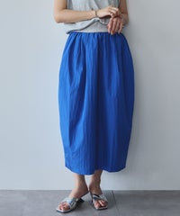 身長：165cm　着用サイズ：FREE　B：72 / W：57 / H：84