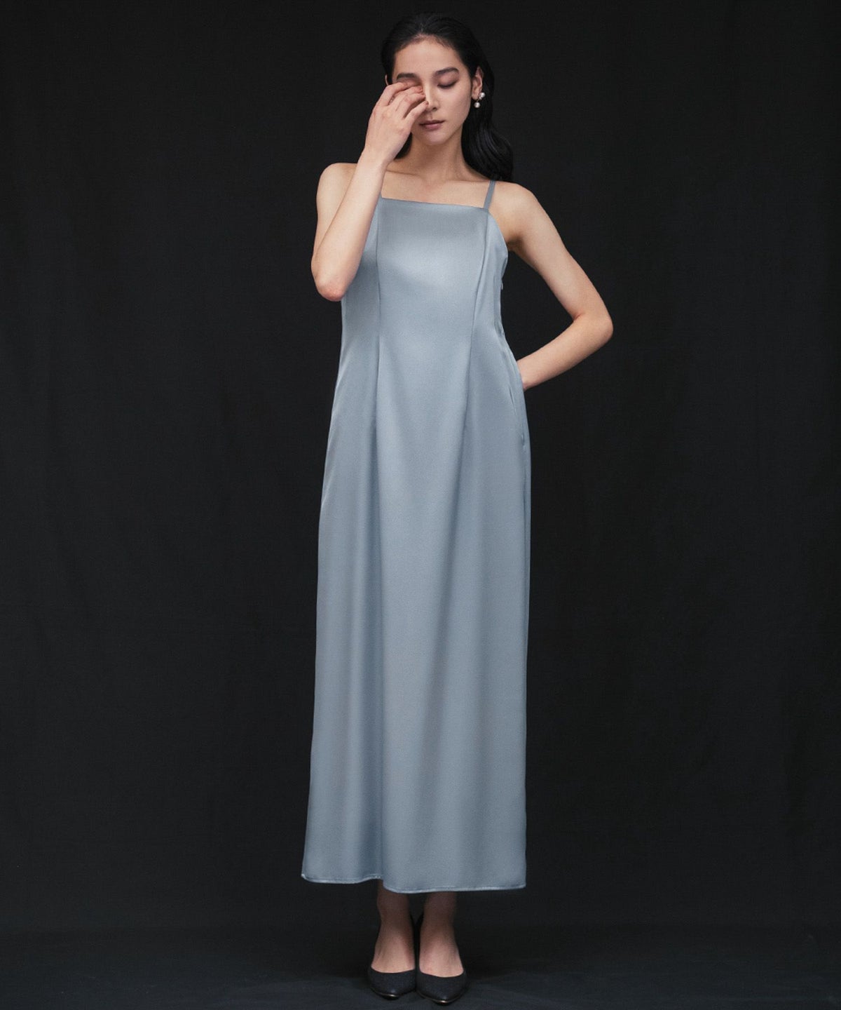 身長：168cm　着用サイズ：Mサイズ　B：81 / W：60 / H：89