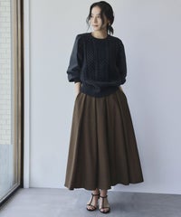 身長：168cm　着用サイズ：FREE　B：81 / W：60 / H：89