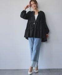 身長：170cm　着用サイズ：FREE　B：86 / W：61 / H：87