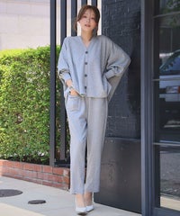 身長：170cm　着用サイズ：Mサイズ　B：86 / W：61 / H：87