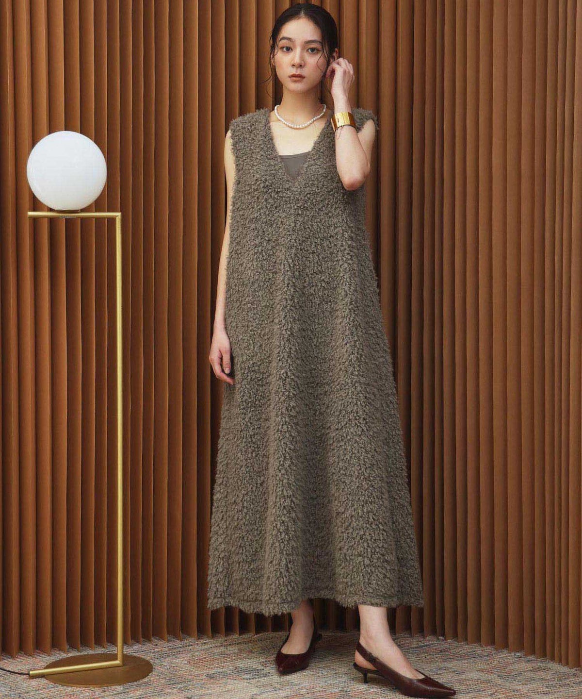 身長：168cm　着用サイズ：Mサイズ　B：81 / W：60 / H：89