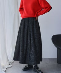 身長：165cm　着用サイズ：FREE　B：77 / W：57 / H：79