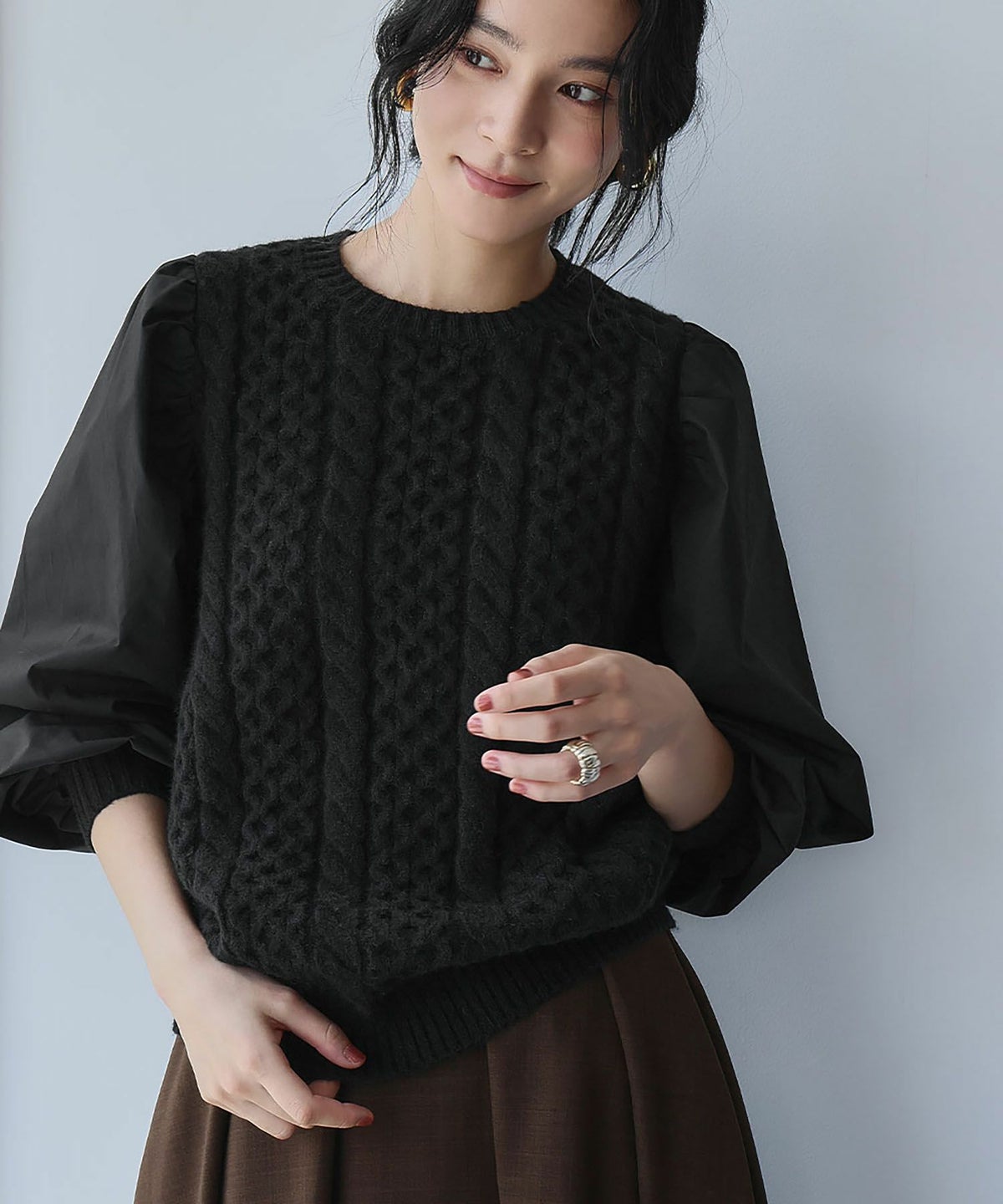 身長：168cm　着用サイズ：FREE　B：81 / W：60 / H：89