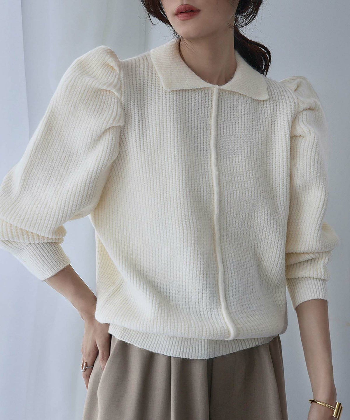 身長：165cm　着用サイズ：FREE　B：77 / W：57 / H：79