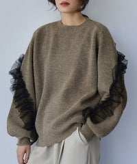 身長：165cm　着用サイズ：FREE　B：77 / W：57 / H：79