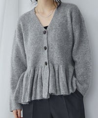 身長：168cm　着用サイズ：FREE　B：81 / W：60 / H：89
