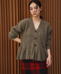 身長：168cm　着用サイズ：Mサイズ　B：81 / W：60 / H：89