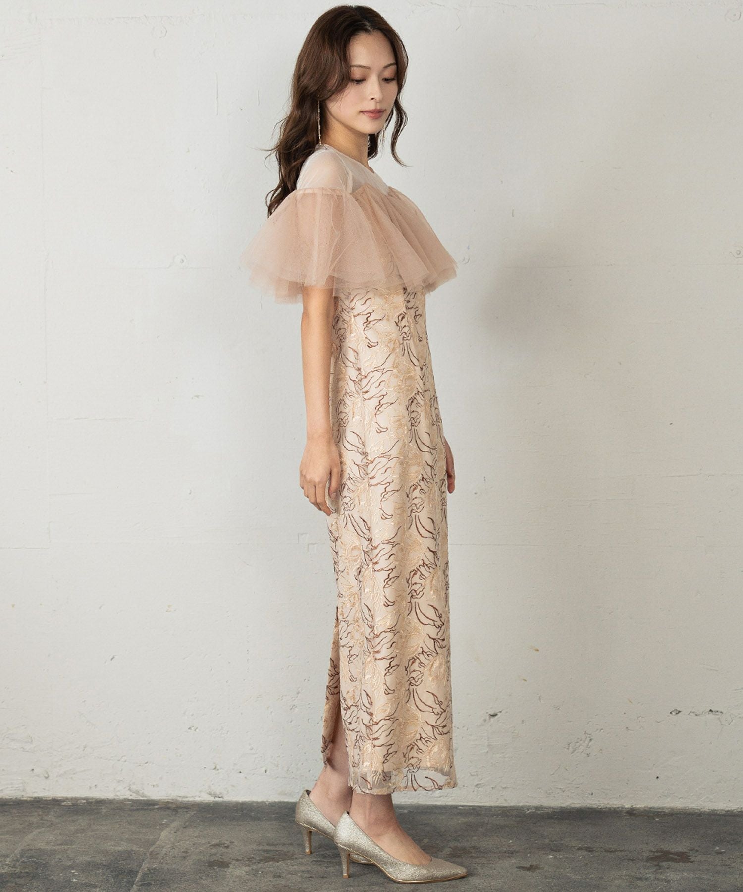 結婚式・お呼ばれ対応 | オフショル風スリーブ×レースドレス
