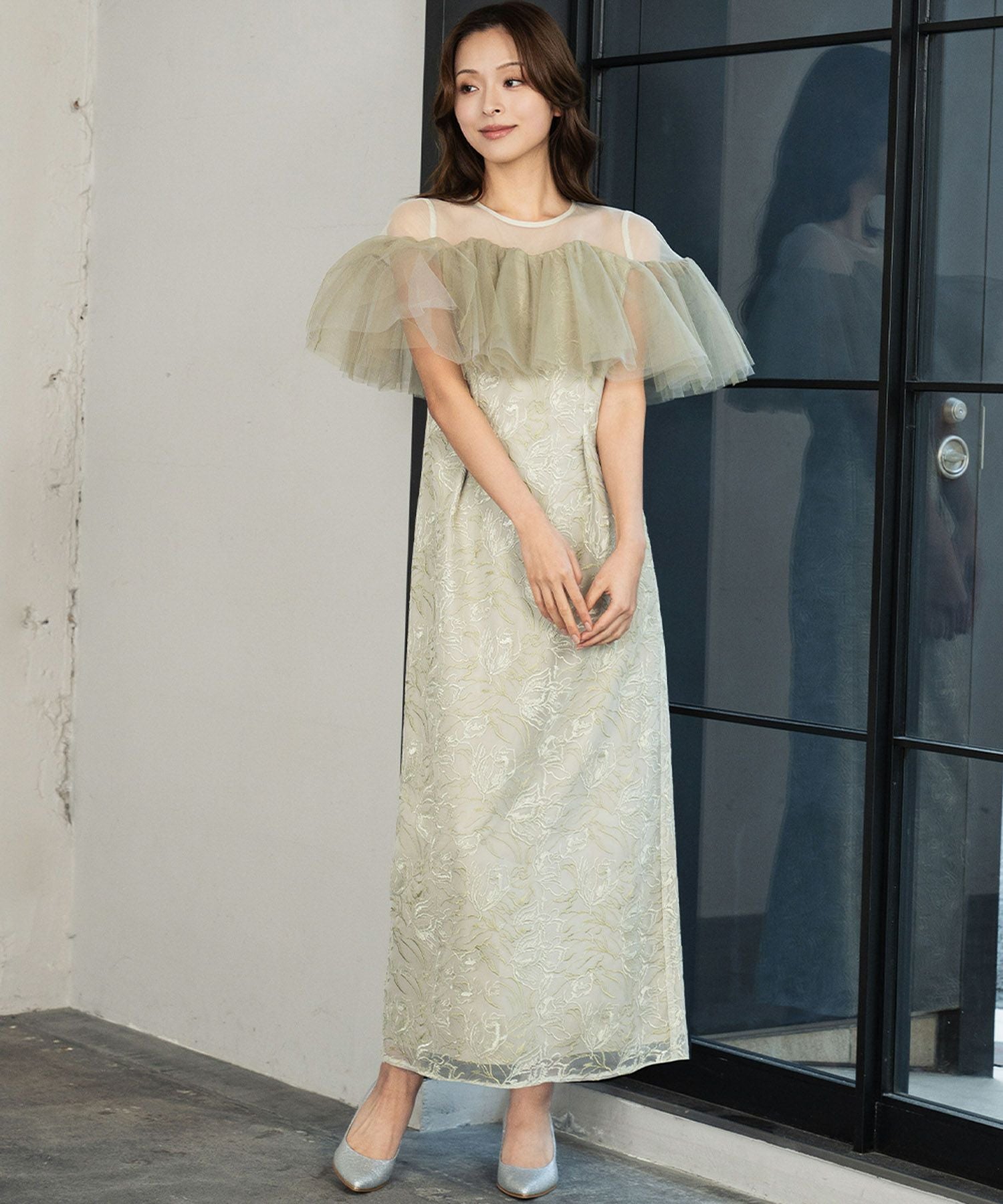 結婚式・お呼ばれ対応 | オフショル風スリーブ×レースドレス