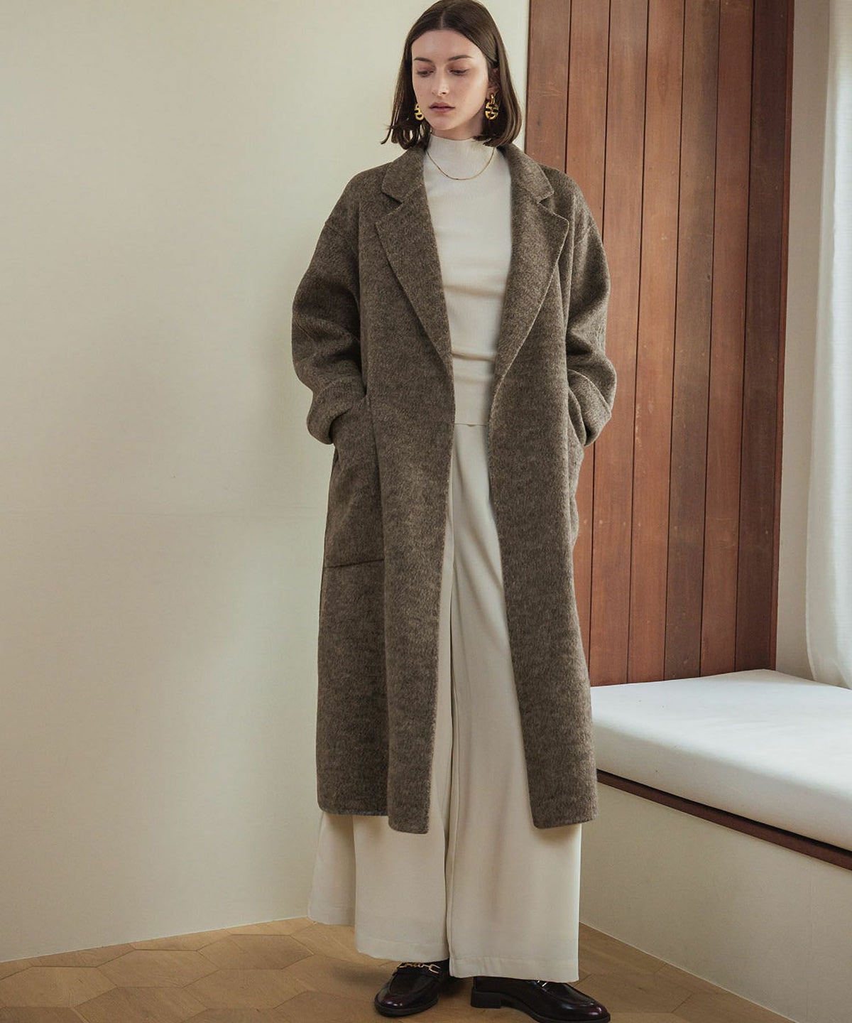 身長：175cm　着用サイズ：FREE　B：82 / W：60 / H：90