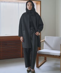 身長：168cm　着用サイズ：FREE　B：81 / W：60 / H：89