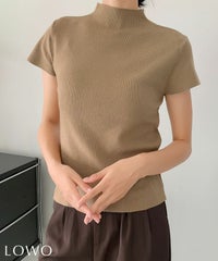 ベージュ
