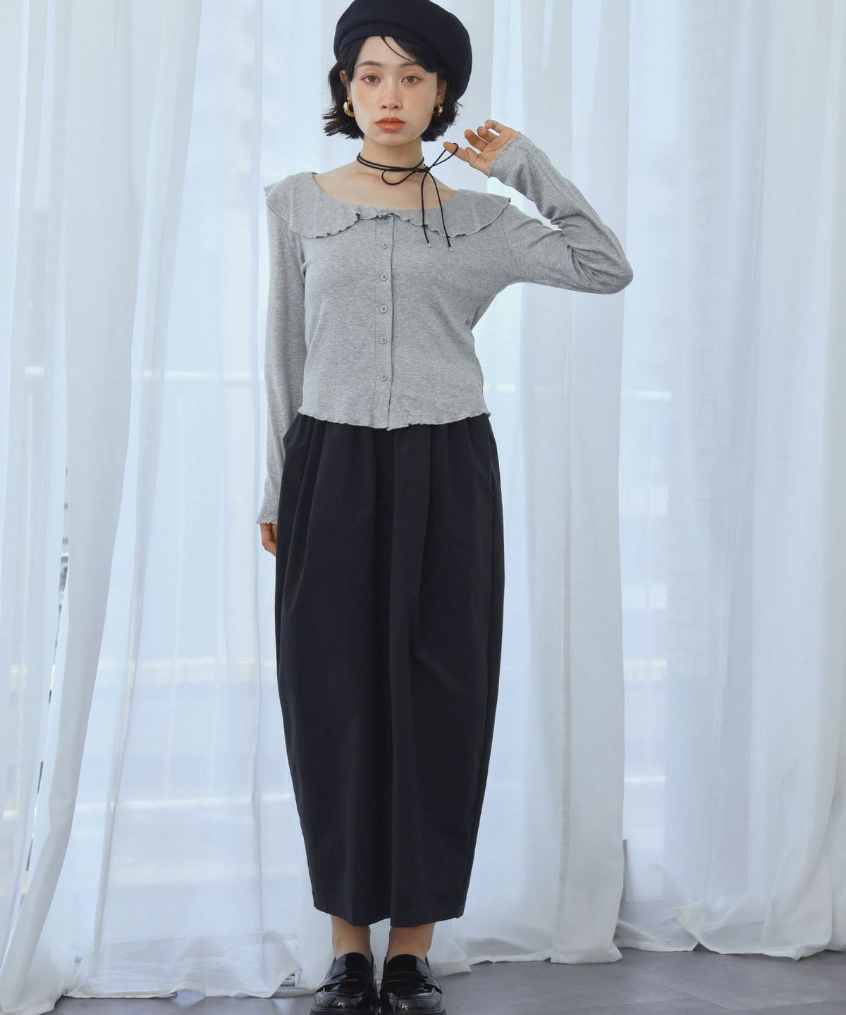 身長：157cm　着用サイズ：FREE　B：82 / W：63 / H：87