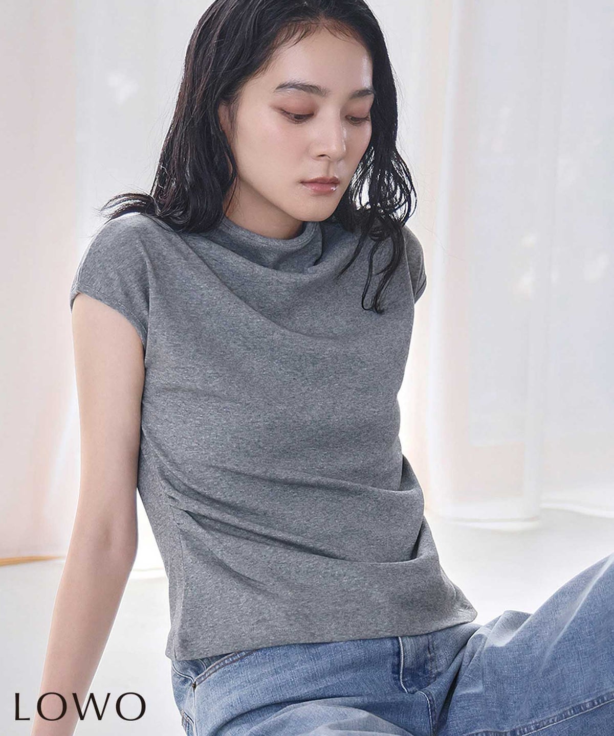 身長：168cm　着用サイズ：FREE　B：81 / W：60 / H：89