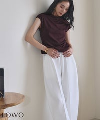 身長：168cm　着用サイズ：FREE　B：81 / W：60 / H：89