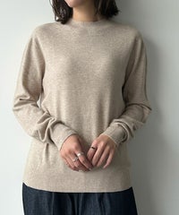 べージュ