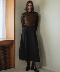身長：175cm　着用サイズ：FREE　B：82 / W：60 / H：90